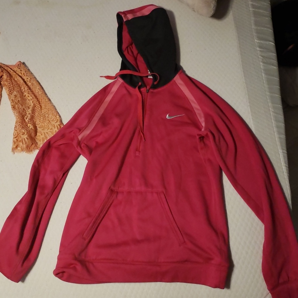 Small nike hoodie partial zip